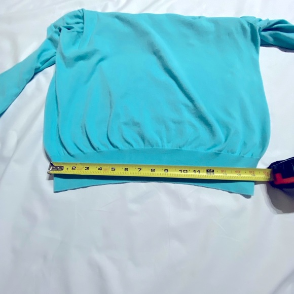 Polo by Ralph Lauren Woman’s size XL.  V-Neck lightweight sweater.  Gently Worn - Picture 10 of 14